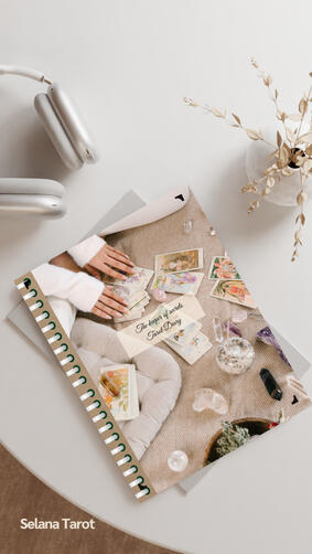 The Keeper of Secrets Tarot Diary